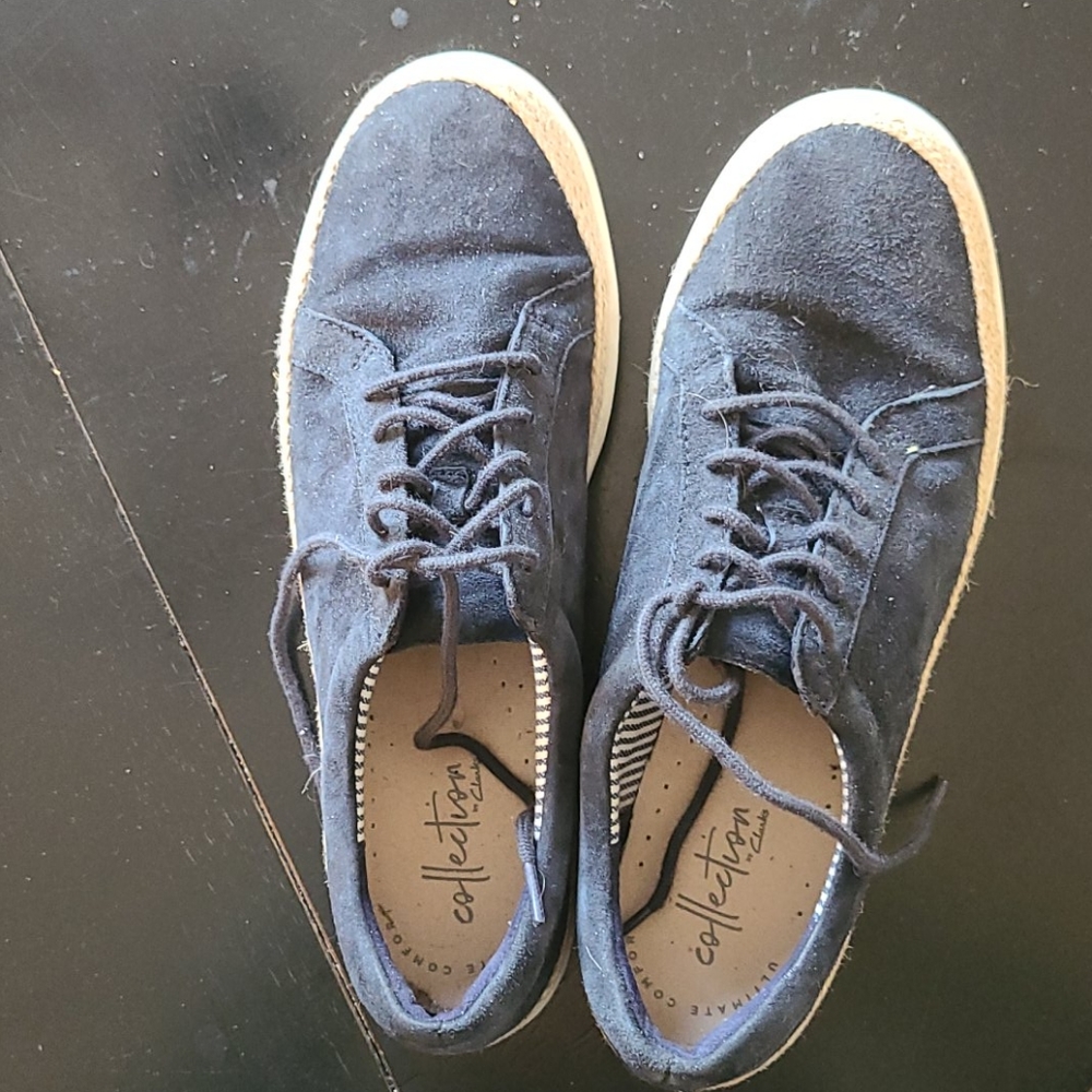 Casual women's sneakers